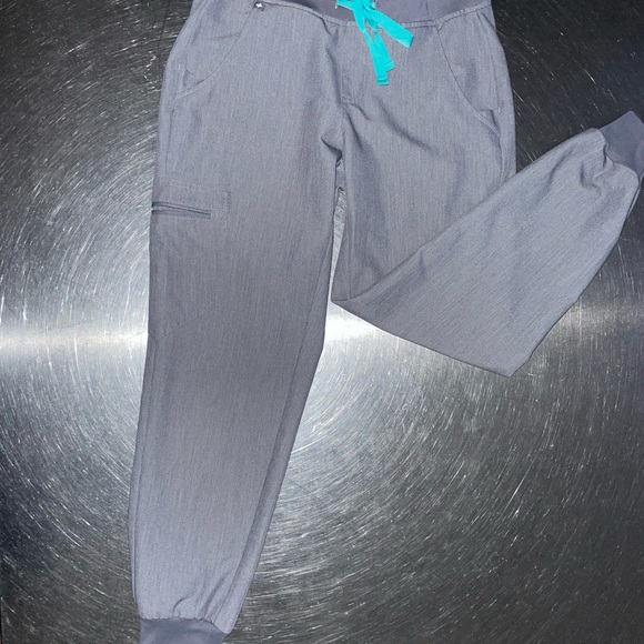 FIGS Graphite Jogger Scrub Pants (Size XS/P).  Gently used for a few months. - Picture 1 of 3